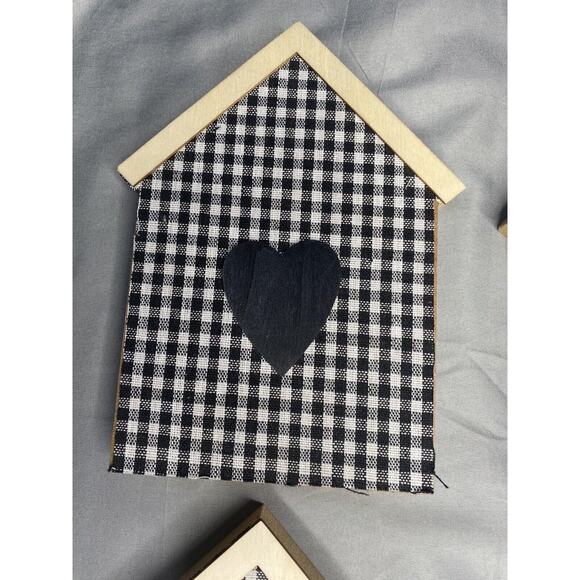 Lot of seven Gingham Wood Block Sign Chalkboard Look Tag Decor House Shaped - Picture 8 of 10